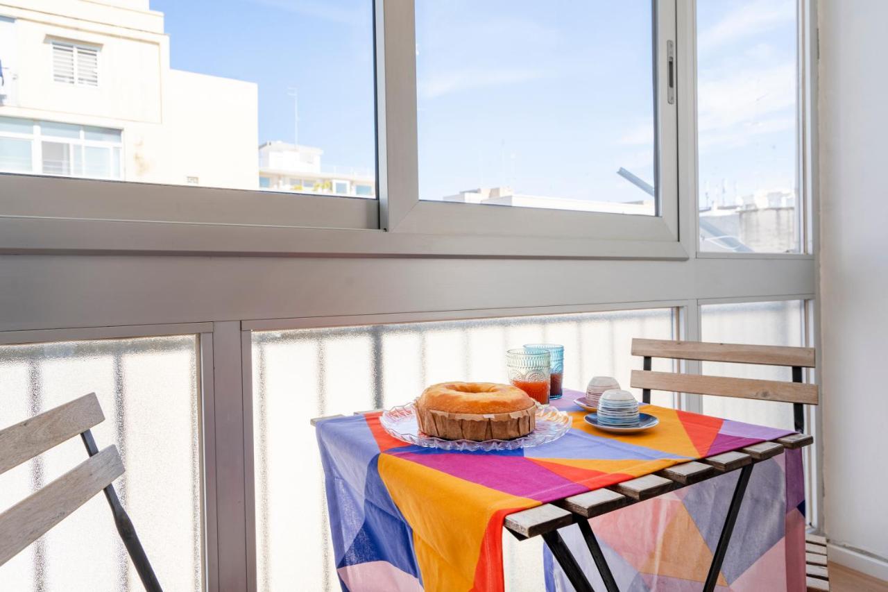 Central & Elegant Loft - With Balcony Bari Exterior foto